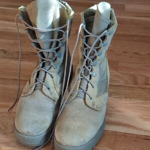 Women's Tan Combat Boots